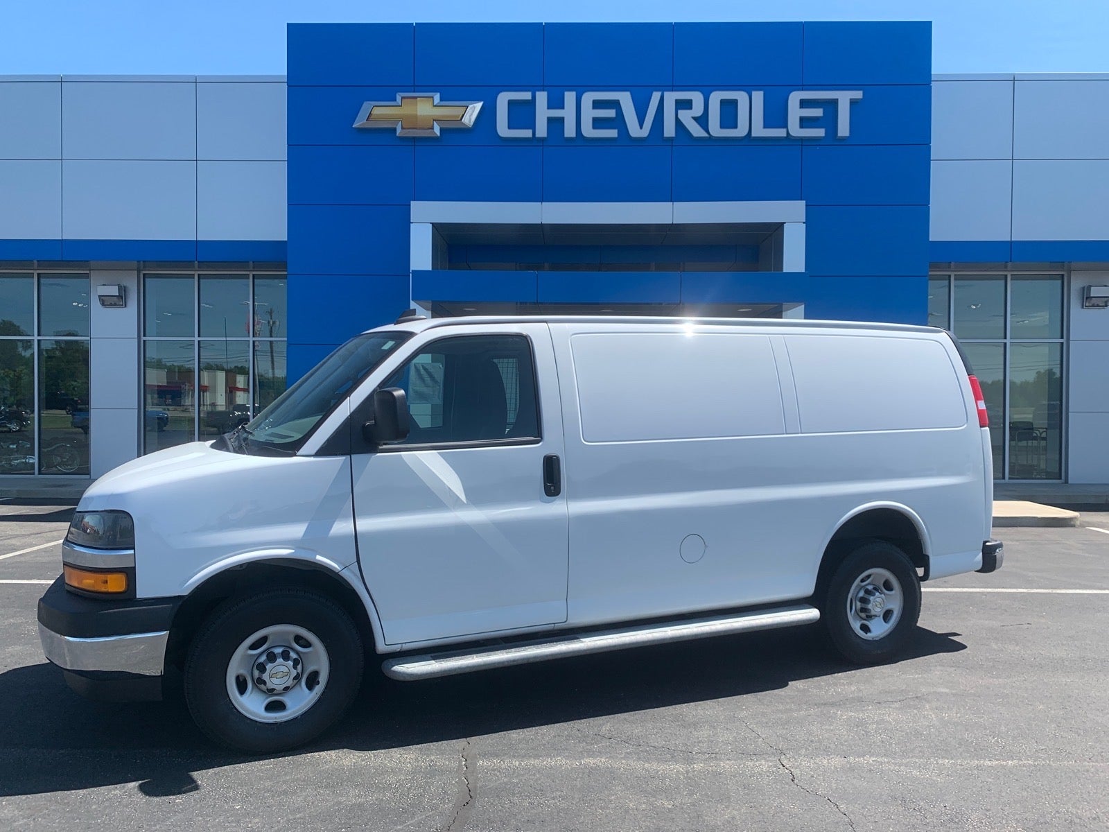 2022 Chevrolet Express Cargo 2500